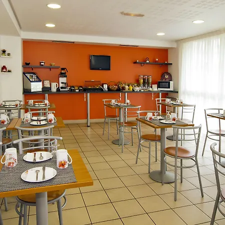 Sejours & Affaires Paris Ivry-3